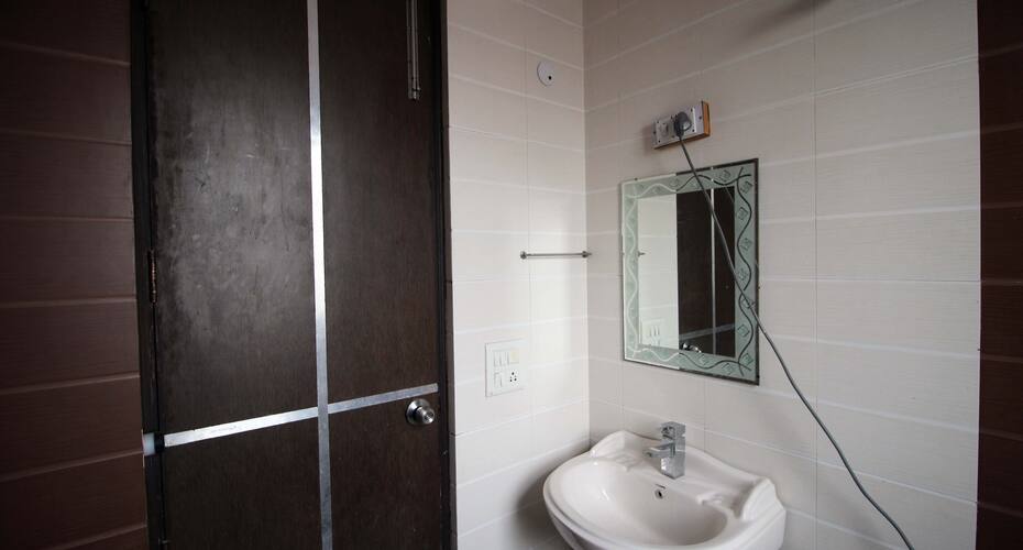 Hello Namaste India Service Apartment I, New Delhi 3